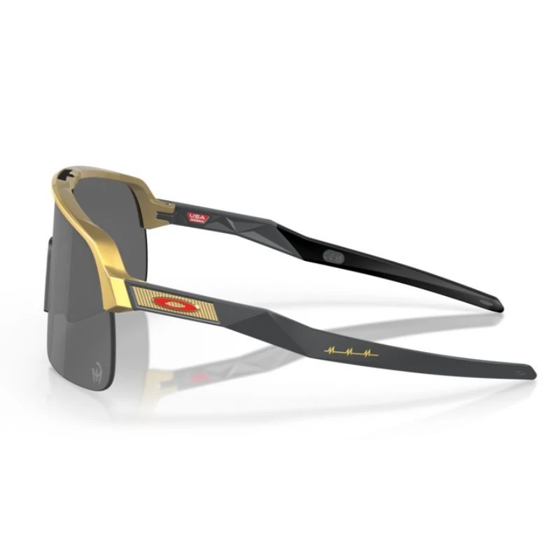 Occhiali Oakley Sutro Lite Pm Oro Lenti Prizm Black 2 Occhiali Oakley Sutro Lite Pm Oro Lenti Prizm Black - immagine 2