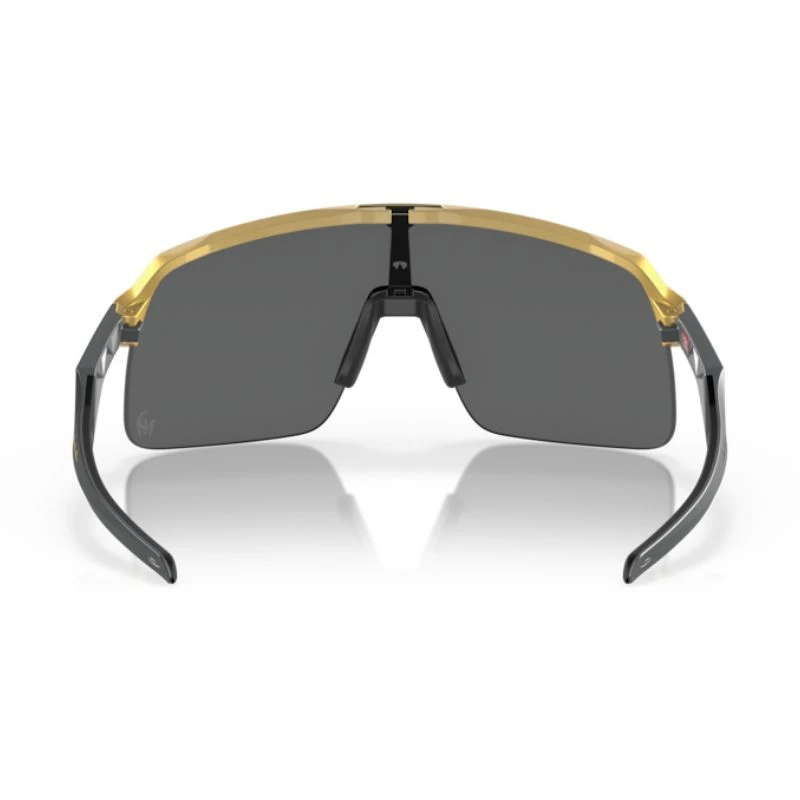 Occhiali Oakley Sutro Lite Pm Oro Lenti Prizm Black 3 Occhiali Oakley Sutro Lite Pm Oro Lenti Prizm Black - immagine 3