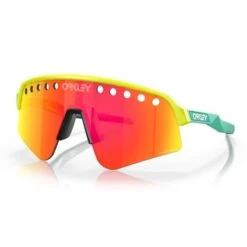 Occhiali Oakley Sutro Lite Sweep Vented Giallo/azzurro Lenti Prizm Ruby