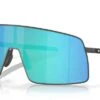 Occhiali Oakley Sutro Ti Grigio Chiaro Satinato Lenti Prizm Sapphire