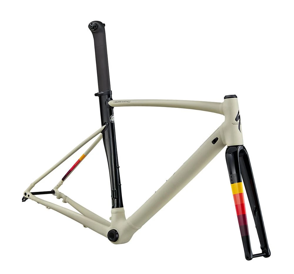 Specialized Telaio Allez Sprint Disc Bianco/nero Lauren Parenti Artist 1 Specialized Telaio Allez Sprint Disc Bianco/nero Lauren Parenti Artist